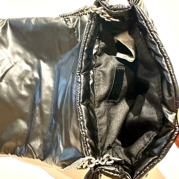 🚨CLEARANCE SALE🚨“NEW” Zara QUILTED BUCKLE CROSSBODY BAG - Picture 8 of 9